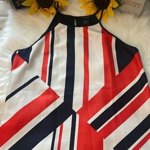 Versatile top! Work and play in the same top